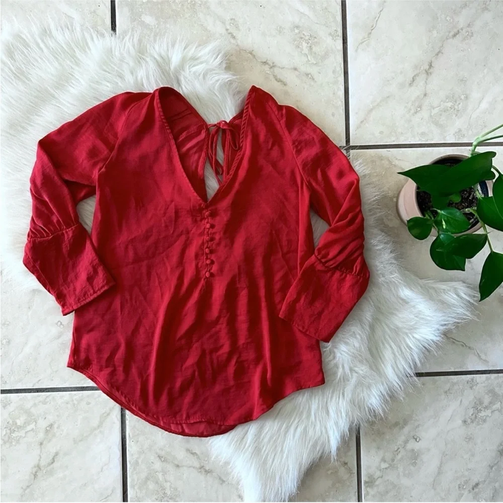 Express Satin Blouse - Picture 1 of 5